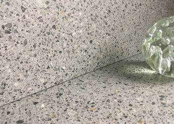 Кварцевый агломерат Technistone (Чехия) Taurus Terazzo Grey